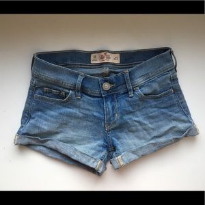 Hollister Jean Shorts